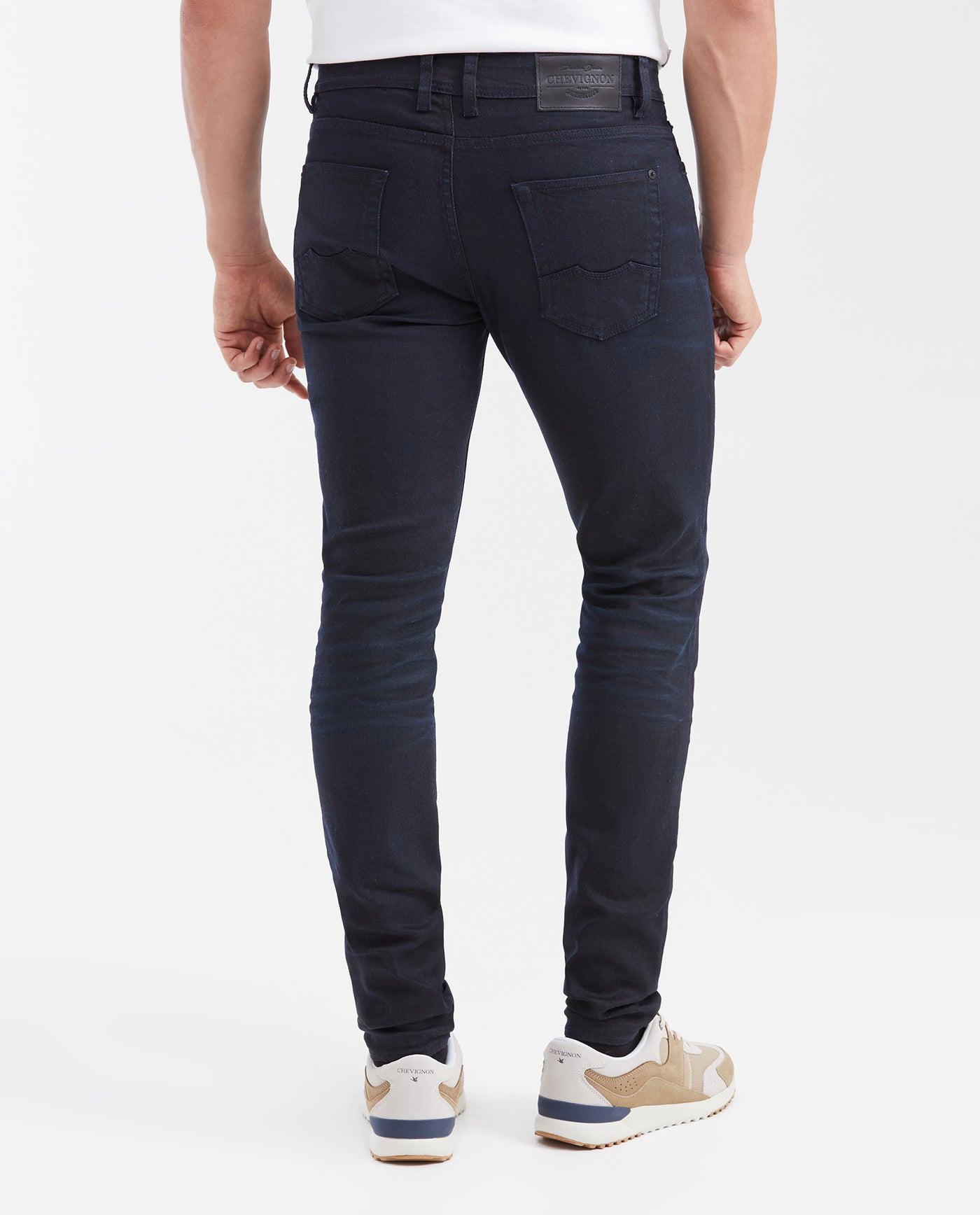 Jean Super Slim Fit Low Rise Super Slim Leg Ultra Dark Blue Resin Finish for Men - Blue 332G022 - 4