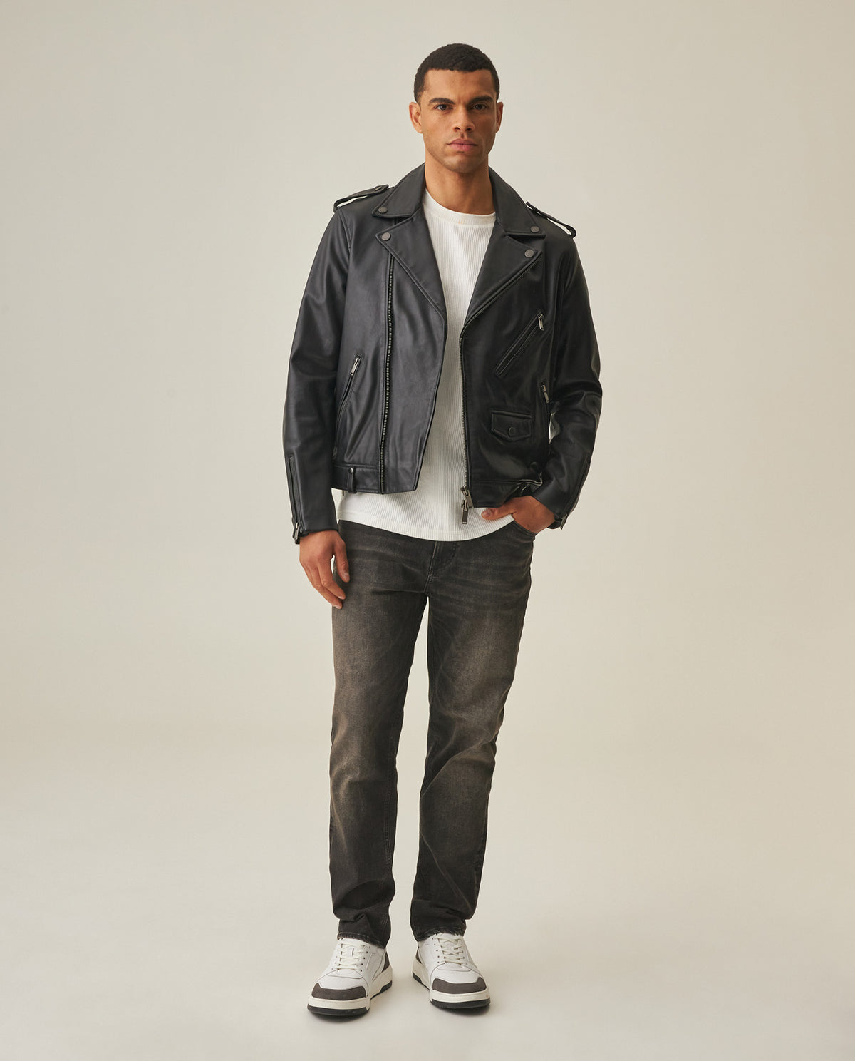 Men´s Sim Jeans - Gray 63_332H020_GRI194305_0