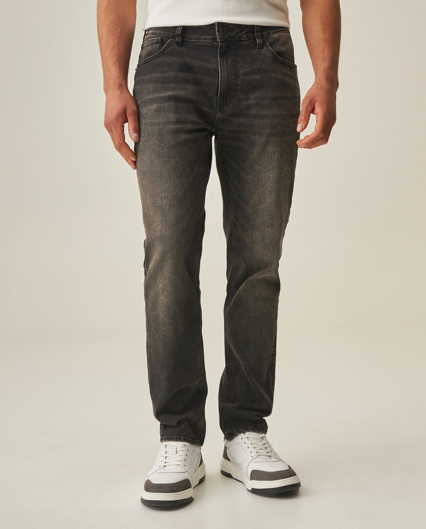 Men´s Sim Jeans - Gray 63_332H020_GRI194305_3