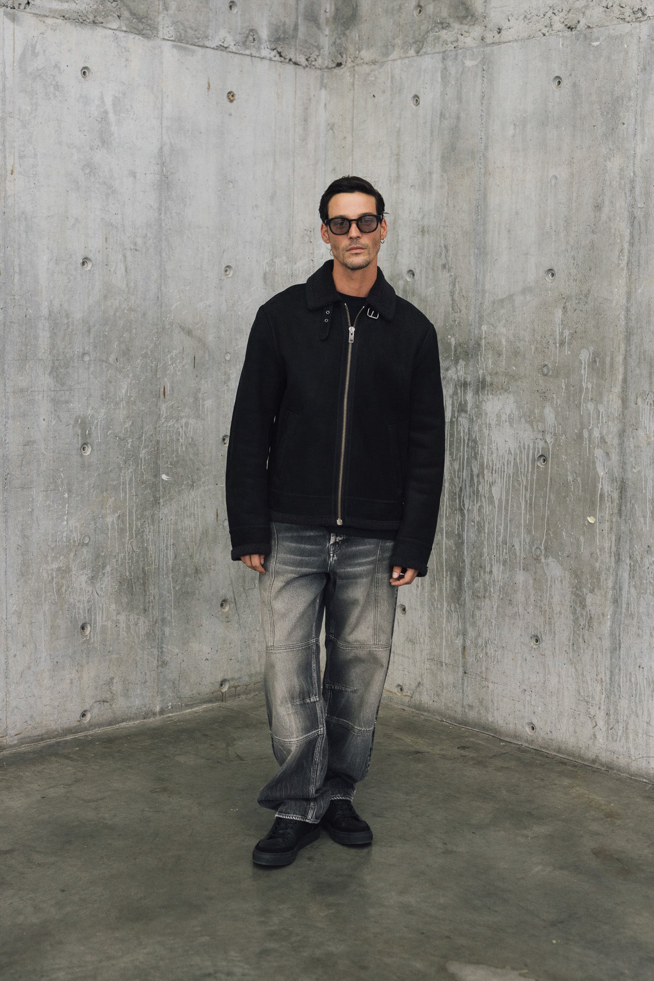 Mens Relaxed Fit Gray Jeans - Special Collection - Gray 63_332H201_GRI194305_0