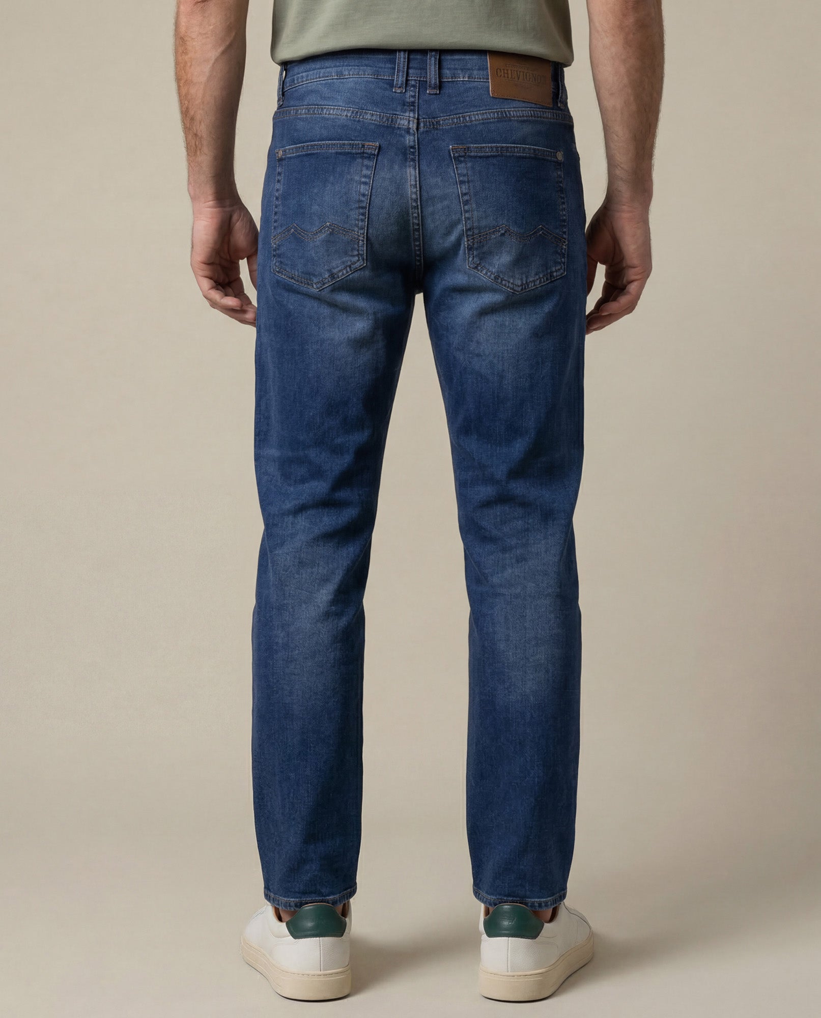 Mens Straight Fit Medium Wash Jeans - Blue 63_335G068_AZU184140_6