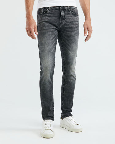 SLIM FIT MID-RISE JEANS IN DARK WASH