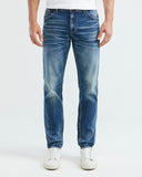 STRAIGHT FIT MID-RISE JEANS IN DARK WASH