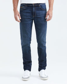 STRAIGHT FIT MID-RISE JEANS IN DARK WASH ST011