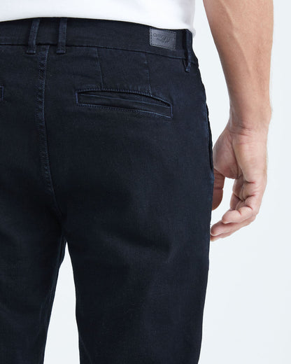 STRAIGHT FIT MID-RISE JEANS IN DARK WASH ST014