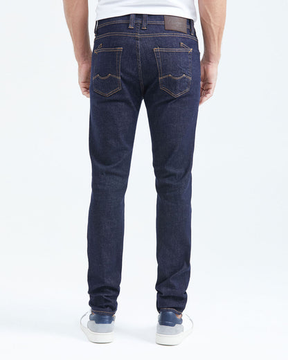 SUPER SLIM FIT MID-RISE JEANS IN ULTRA DARK WASH SS009