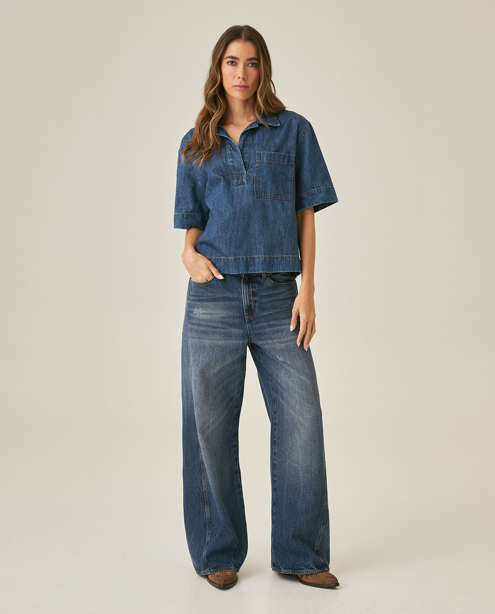 Womens Shirt Boxy Relaxed Fit Short Sleeve Cotton Medium Wash - Blue 63_411H000_AZU184140_4