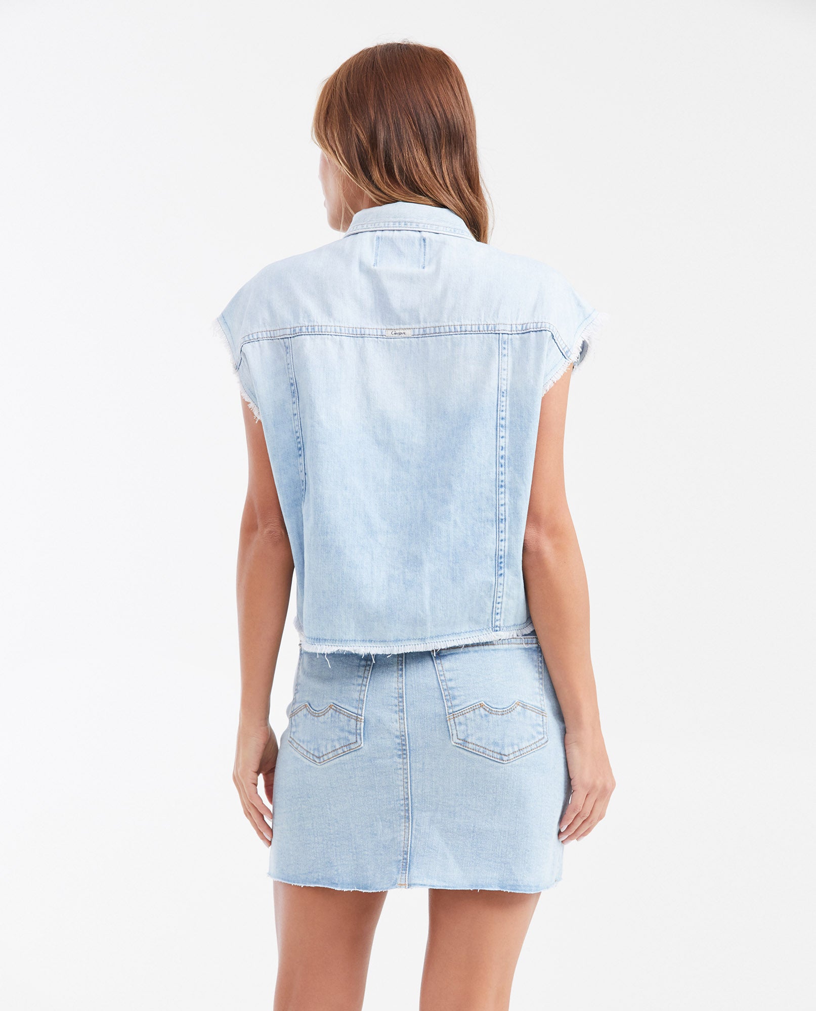 Women's Classic Fit Light Wash Sleeveless Denim Shirt in Non-Stretch Cotton - 5