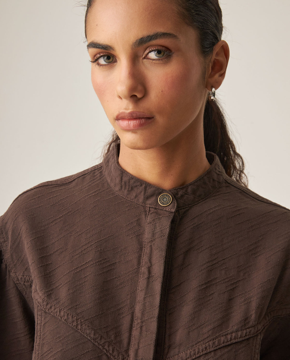 Women´s Relaxed Denim Blouse - Chocolate 63_419H000_CHO190913_5