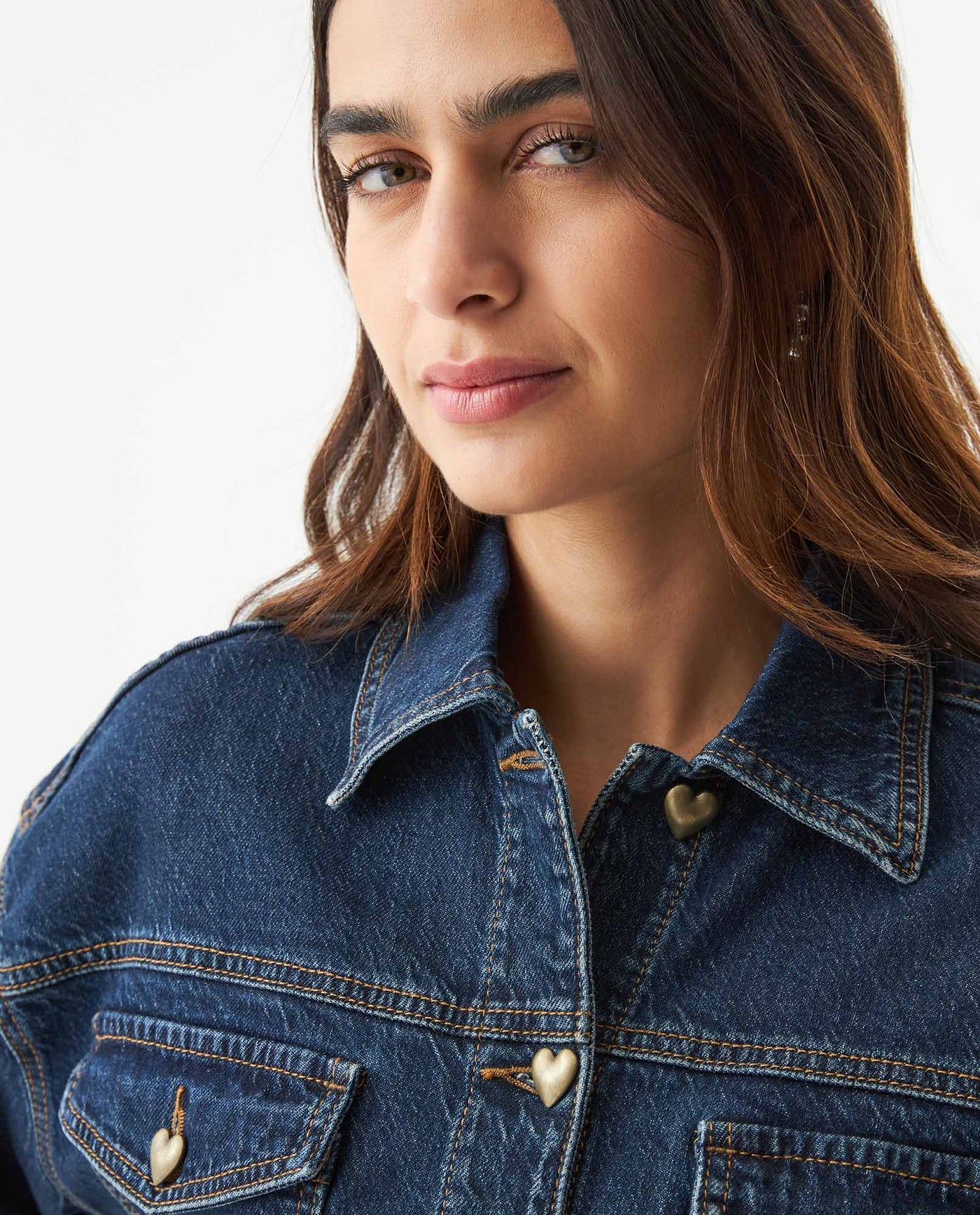 Women's Classic Trucker Denim Jacket Dark Wash in Cotton-Tencel Blend, Navigator 429G000 - 4