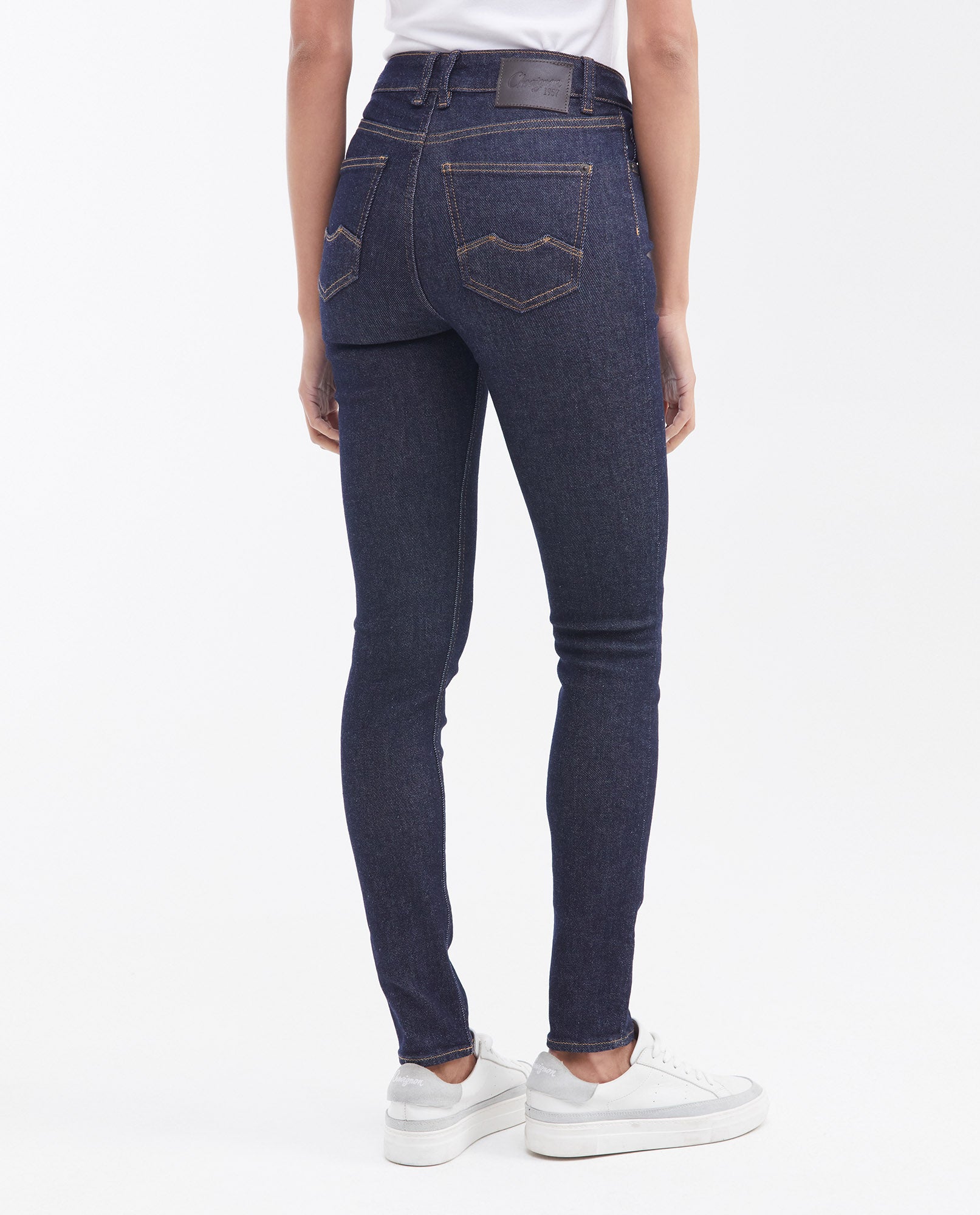 Women's Cosmo Jeans High-Rise Skinny Ultra Dark Recycled Blend - 4