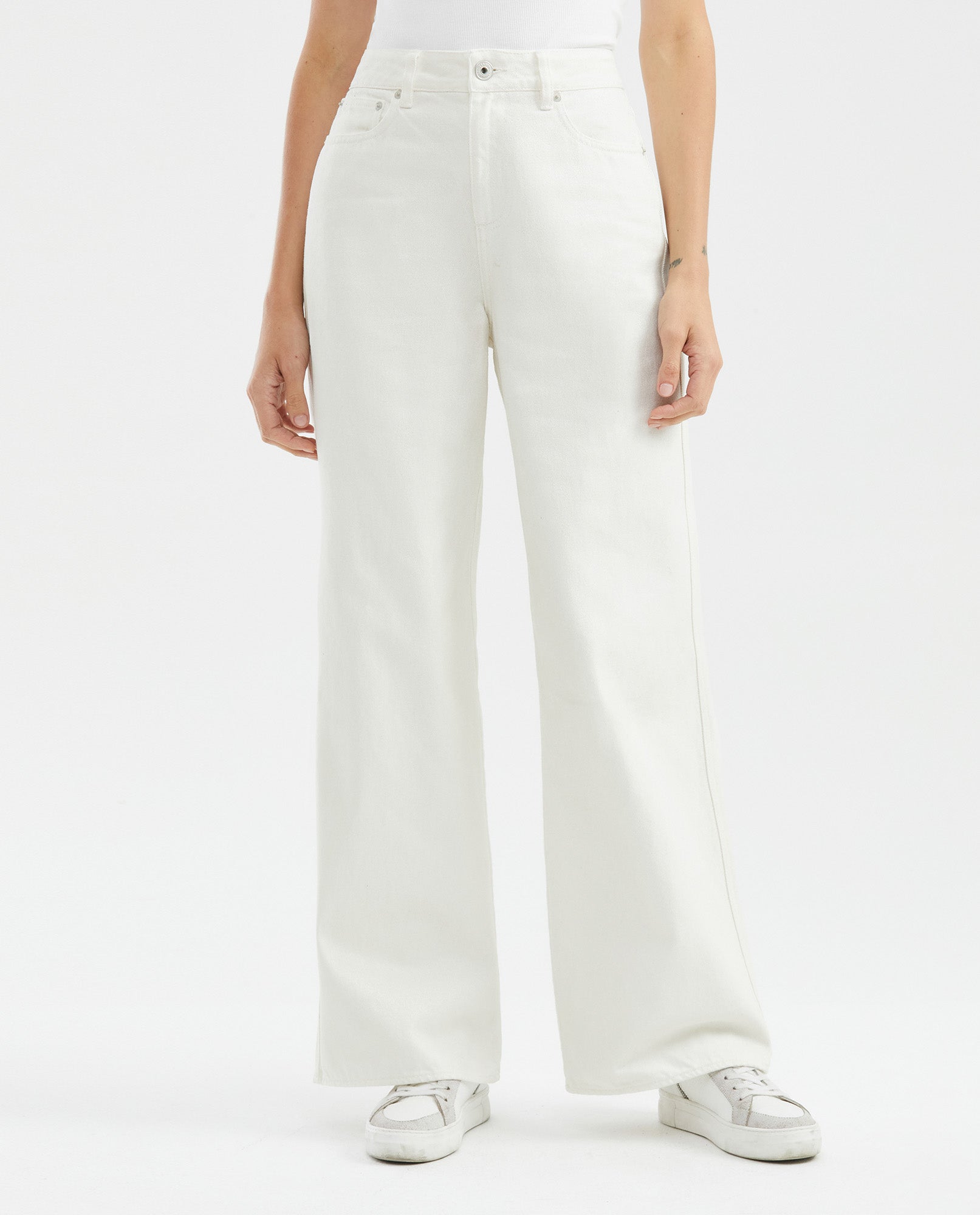 Women's Special Fit Wide Leg Jeans Raw Wash in Cotton - 1