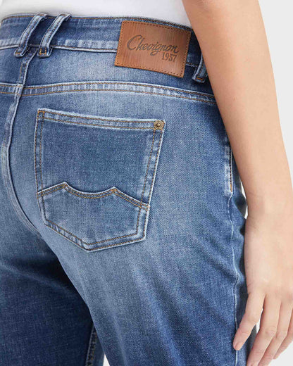 LOW RISE JEANS IN DARK WASH