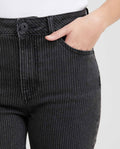 Women's Cosmo Jeans Super High-Rise Fitted Leg Black Wash Green Contrast Metal Fiber 431G026 - 2