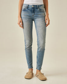 Womens Jeans Skinny Fit Low Rise Cotton Recycled Polyester Elastane Light Wash Front Distressing - Blue 63_431H002_AZU154020_0