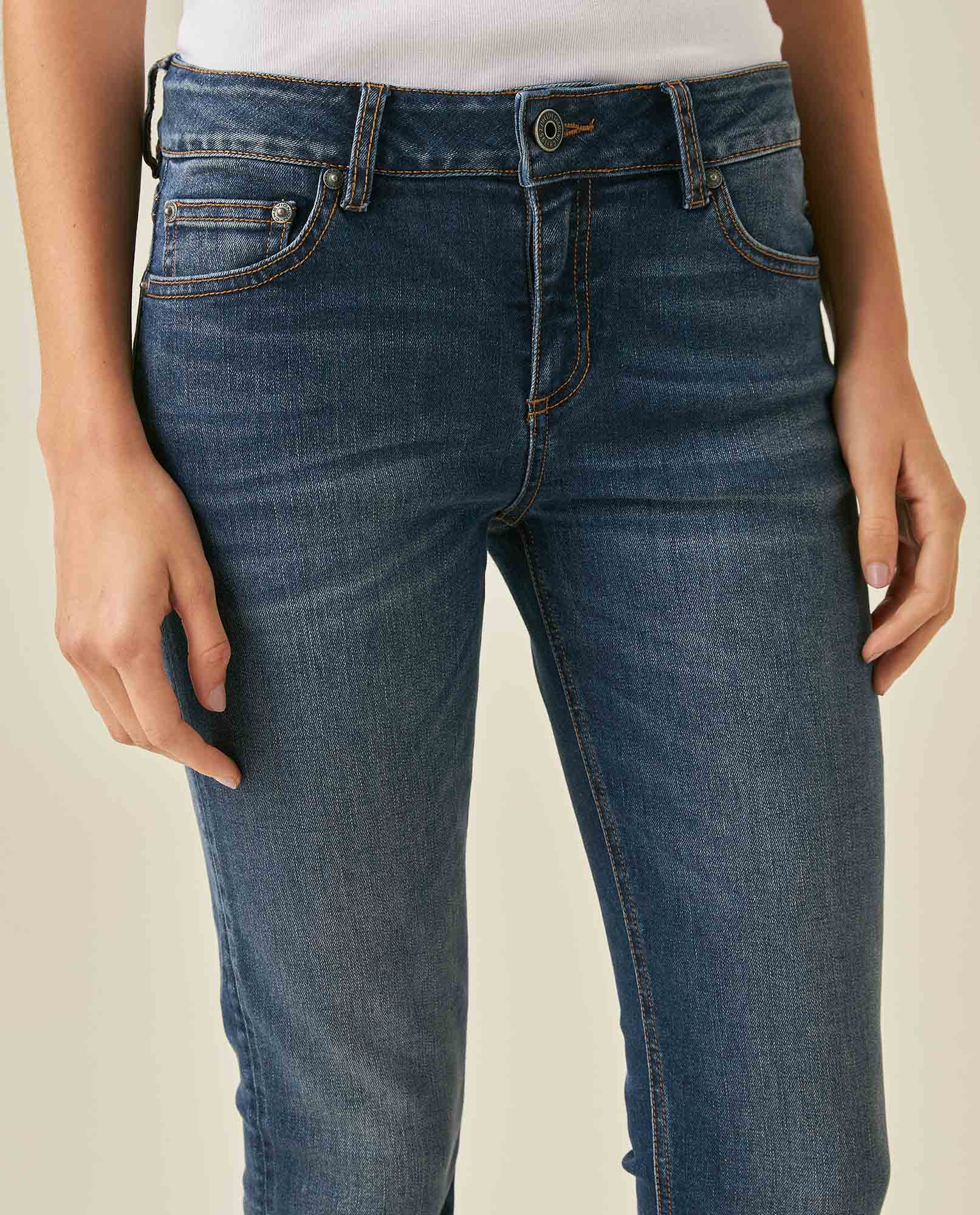 Womens Jeans Skinny Fit Low Rise Cotton Recycled Polyester Elastane Dark Wash Subtle Knee Distressing Whiskering - Blue 63_431H004_AZU194052_5