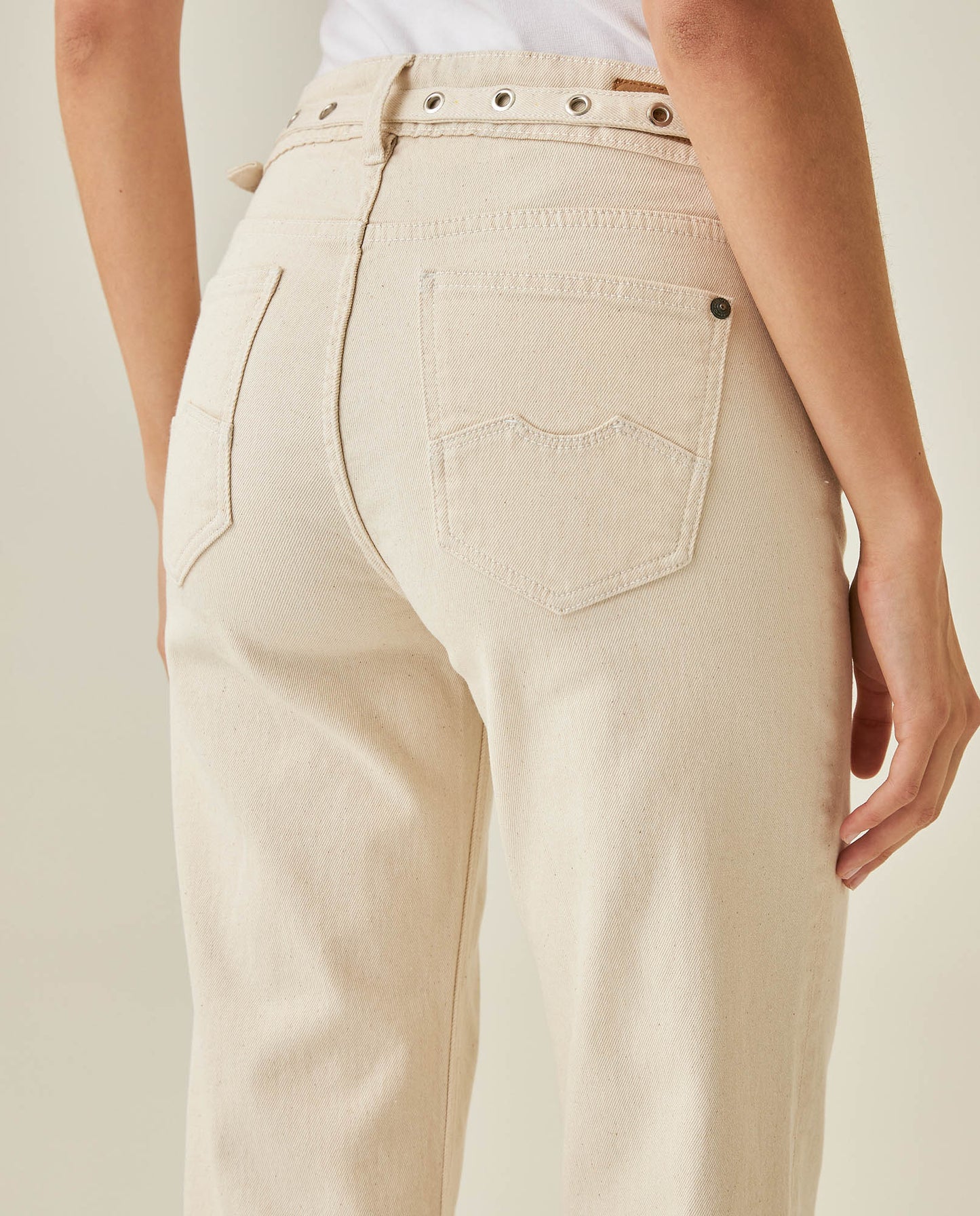 Womens Jeans Straight Relaxed Fit High Rise Cotton Comfort Raw Ivory Wash Included Belt - Raw 63_431H007_CRU134403_7