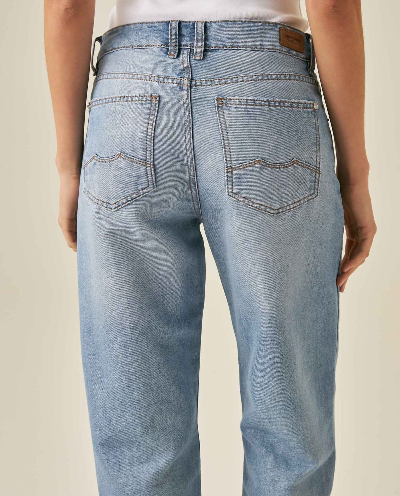 Womens Jeans Straight Relaxed Fit Super High Rise Cotton–Polyester Lurex Light Wash Subtle Shine - Blue 63_431H012_AZU154020_7