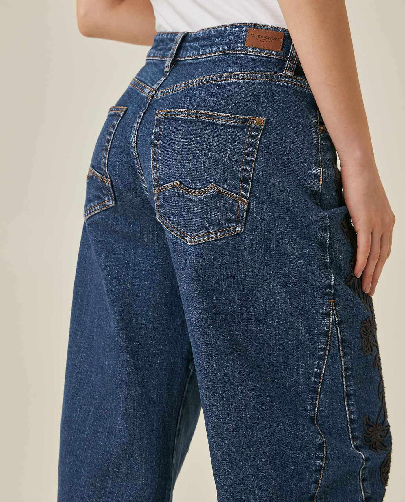 Womens Jeans Special Fit Barrel Super High Rise Cotton Comfort Dark Wash Floral Embroidery - Blue 63_431H018_AZU194052_7