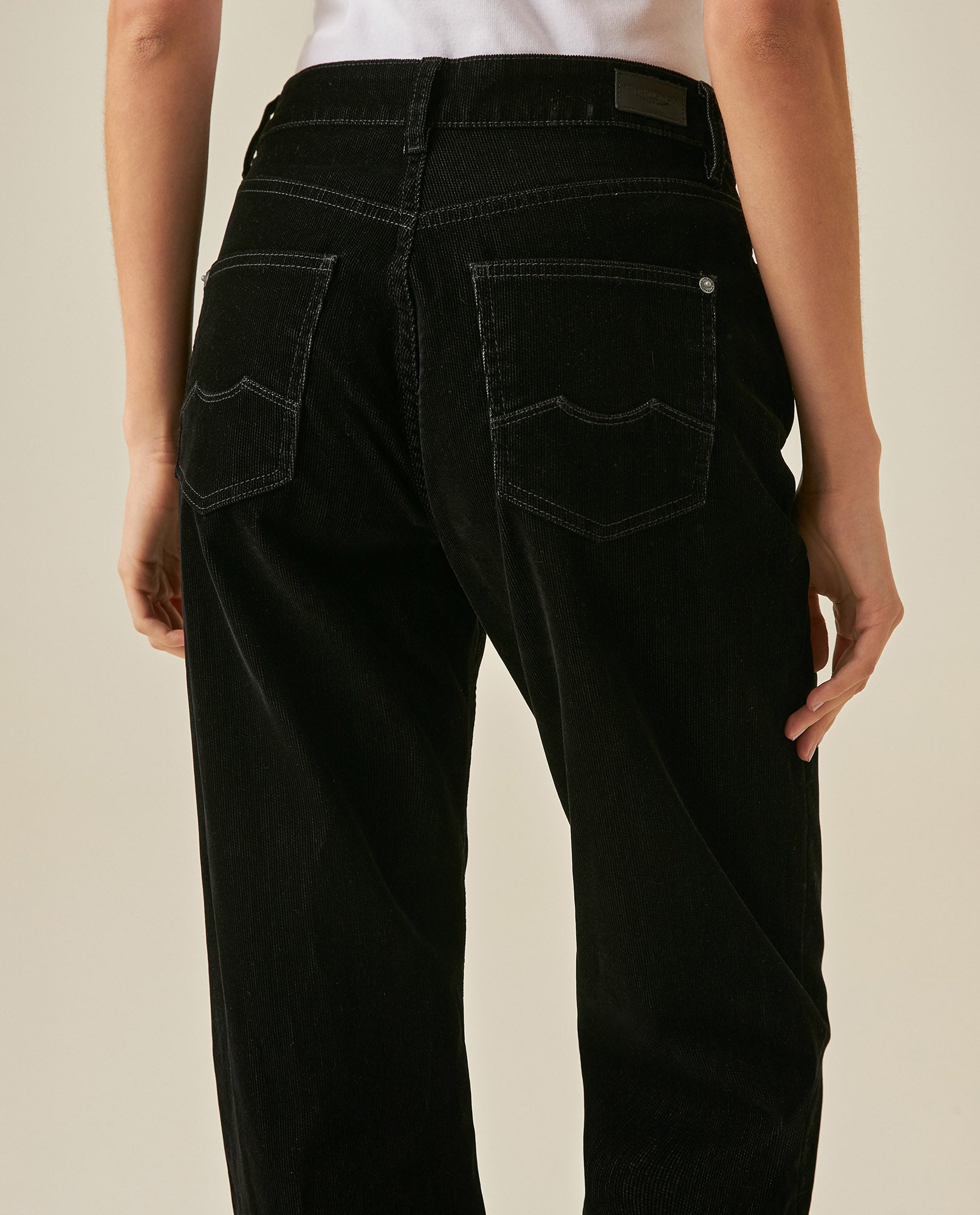 Womens Jeans Special Fit Straight Relaxed Leg Super High Rise Cotton Blend Black Wash Premium Drape - Black 63_431H021_NEG194004_7