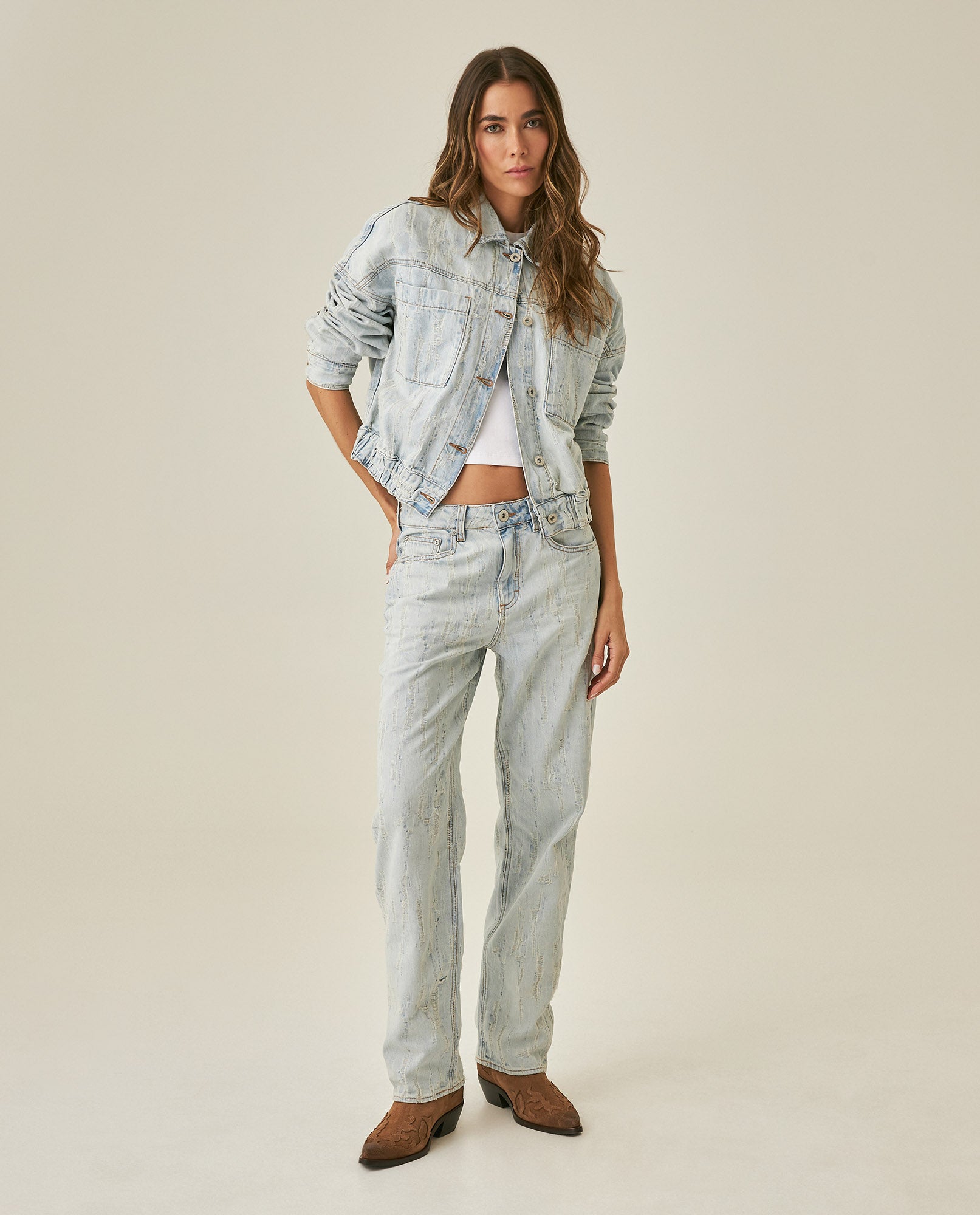 Womens Jeans Straight Fit Super High Rise Cotton Non-Stretch Light Wash Destroy Effect Set Embroidered - Blue 63_431H026_AZU154020_4