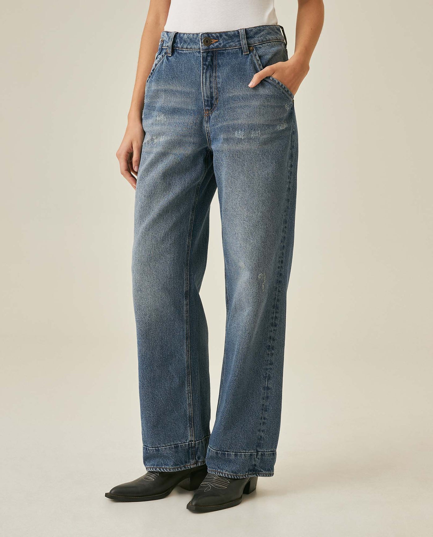 Womens Jeans Straight Wide Fit Wide Hem Super High Rise Cotton Comfort Medium Wash Destroyer Effect Diagonal Pockets - Blue 63_431H028_AZU184140_0