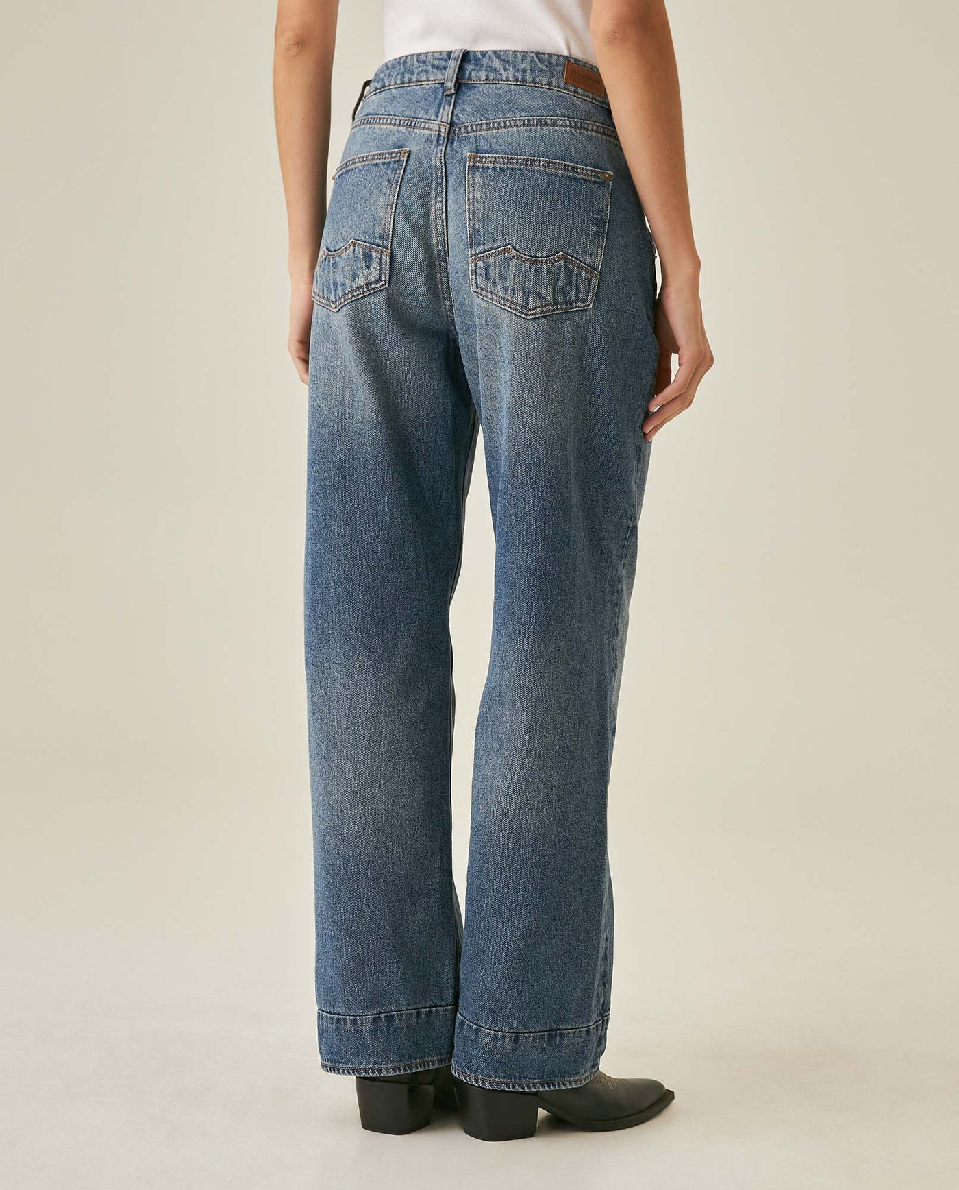 Womens Jeans Straight Wide Fit Wide Hem Super High Rise Cotton Comfort Medium Wash Destroyer Effect Diagonal Pockets - Blue 63_431H028_AZU184140_6