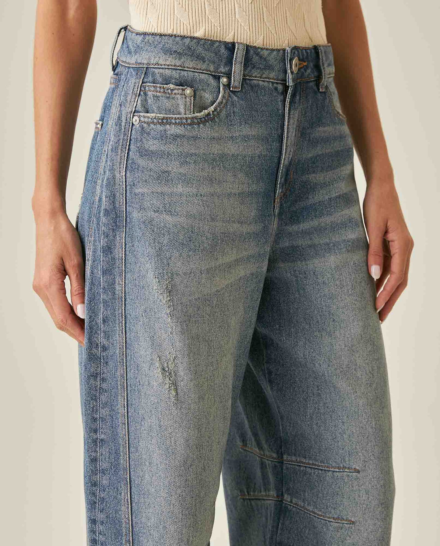 Womens Jeans Special Fit Barrel Crop Super High Rise Lyocell–Cotton Blend Medium Wash Notable Distressing Whiskering - Blue 63_431H029_AZU154020_5