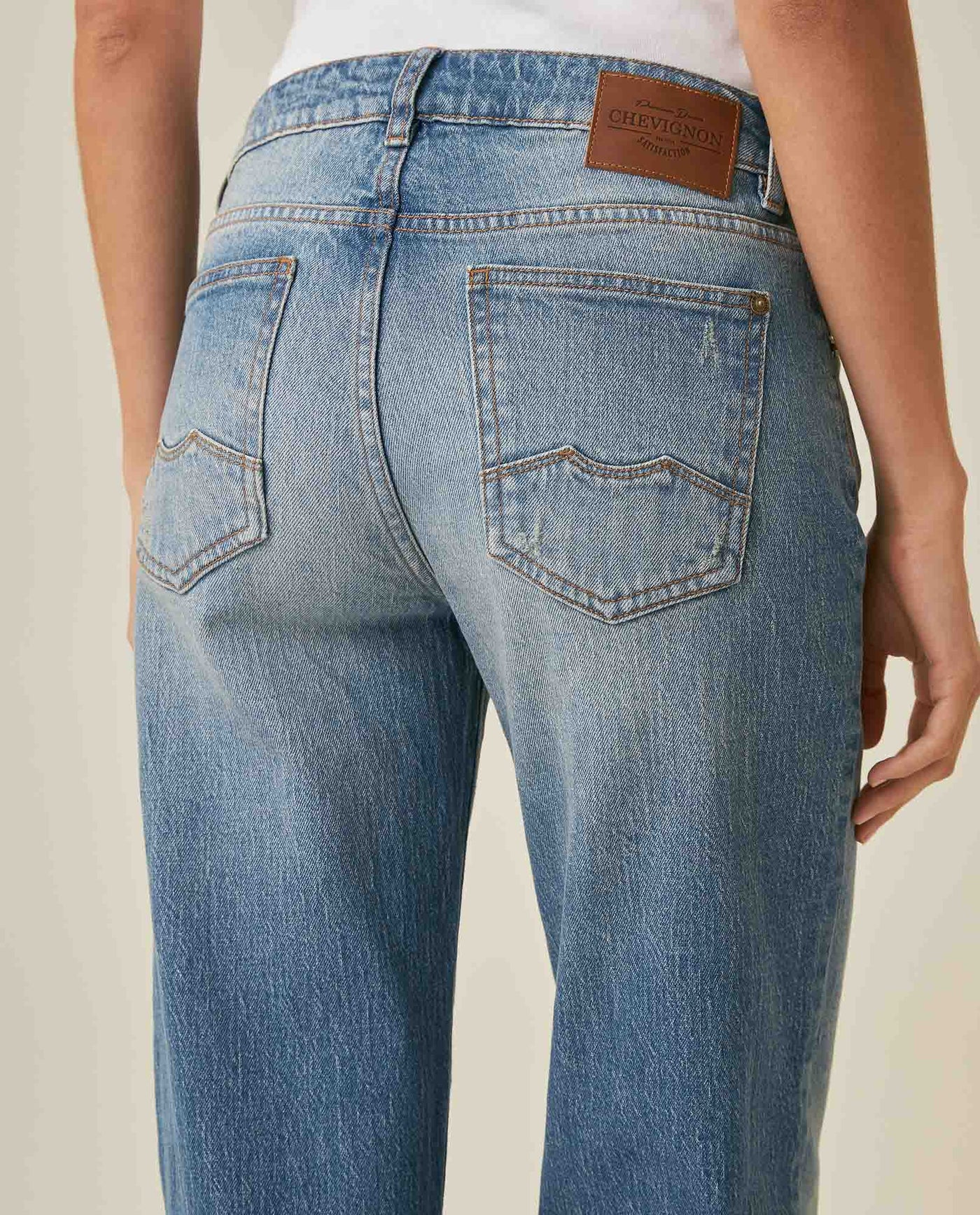 Womens Jeans Straight Relaxed Fit High Rise Cotton Comfort Medium Wash Piqué Texture Rips - Blue 63_431H031_AZU184140_7