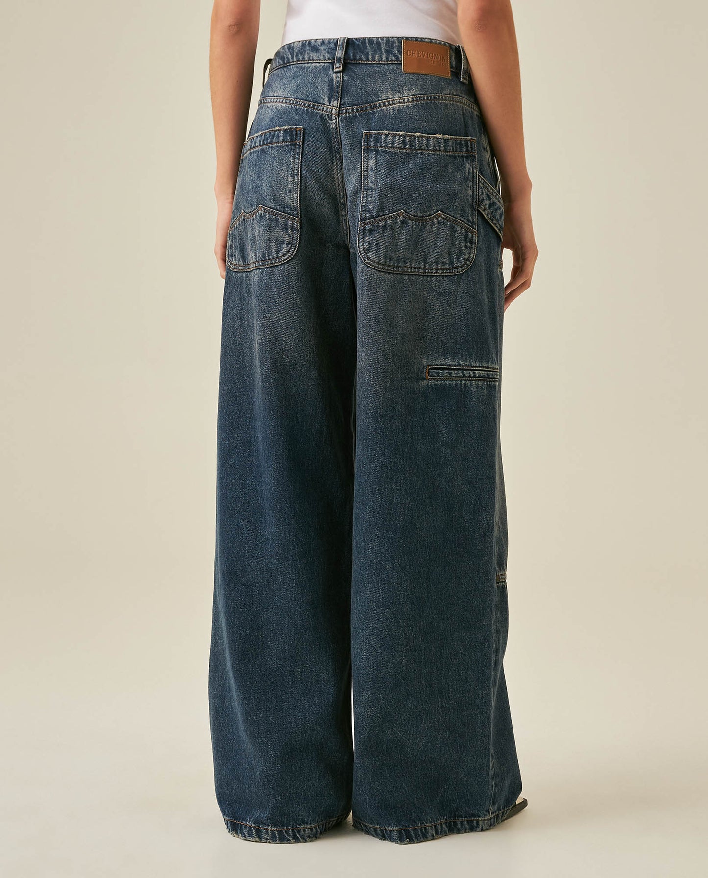 Womens Heritage Jeans Wide Leg Relaxed Mid Rise Cotton–Lyocell Carpenter Heritage Medium Wash Patch Details - Blue 63_431H450_AZU184140_6