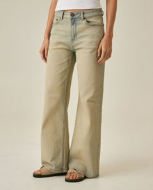 Womens Heritage Jeans Wide Leg Relaxed Super High Rise Cotton Comfort Light Wash Multiple Effects Whiskering Powdered - Blue 63_431H454_AZU154020_0