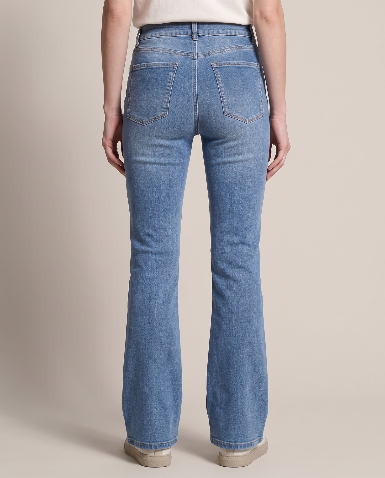 Women's Flare Mid Rise Jeans - Blue 63_431H750_AZU174021_6