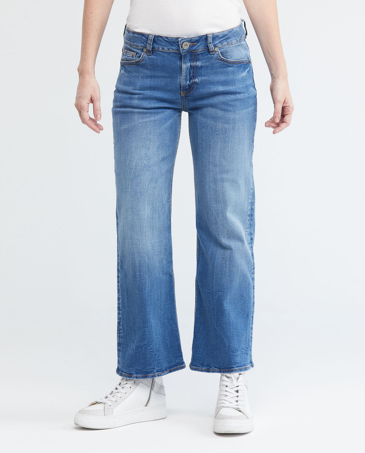 Women´s Straight Fit Jean - Blue 63_432E001_AZU194052_3