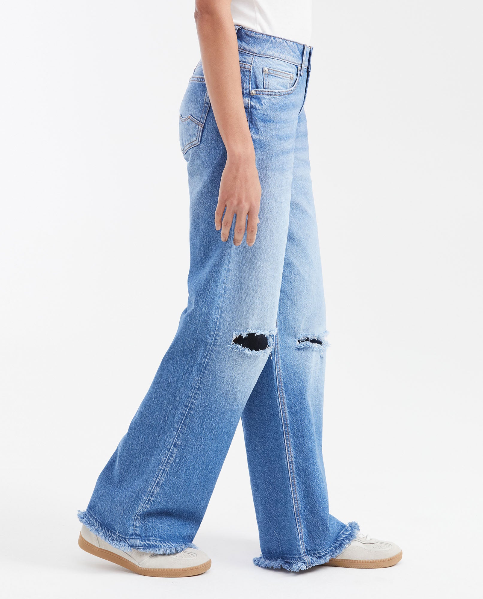 Jean High Rise Relaxed Boot Medium Blue with Rips for Women - Blue 432G016 - 4