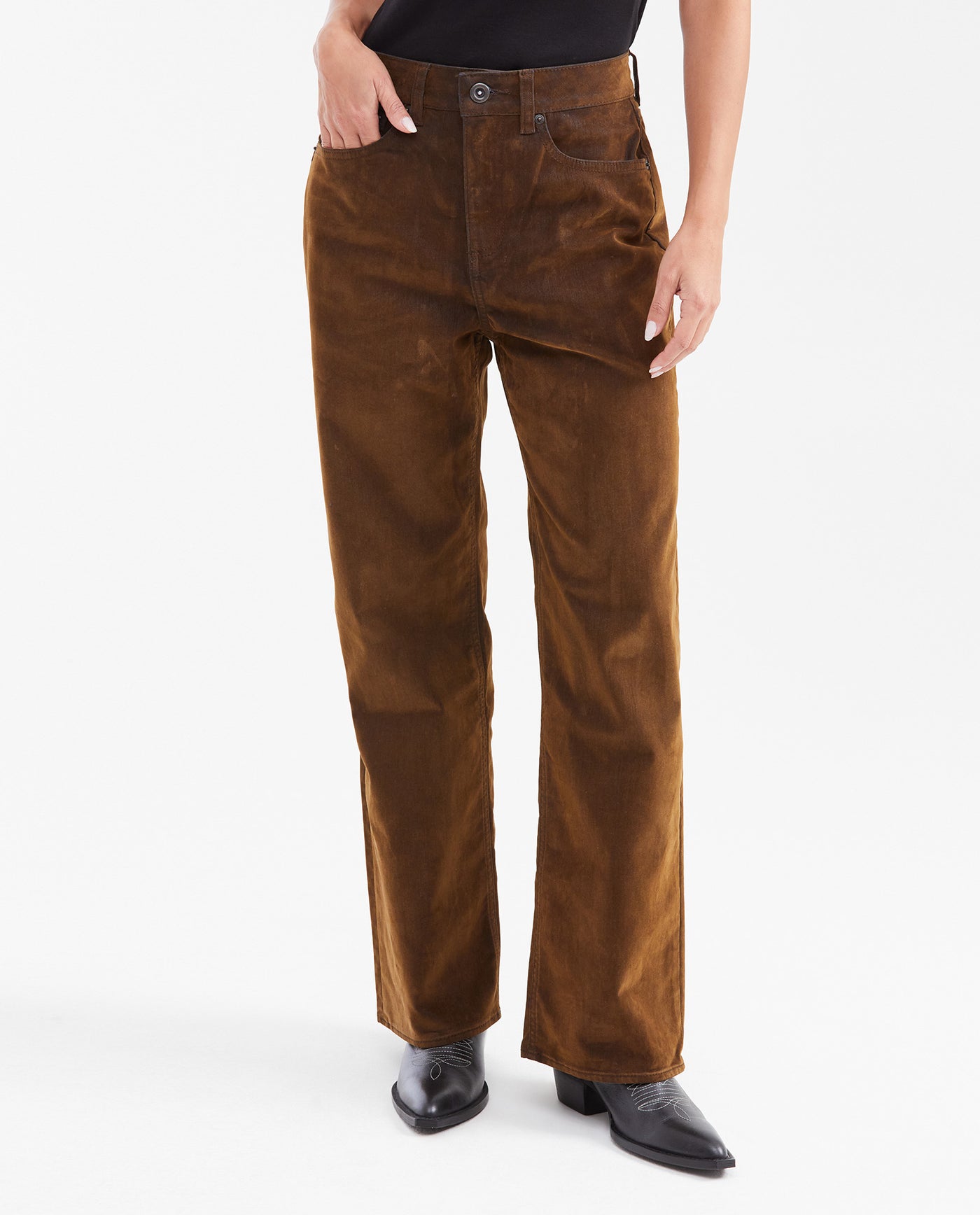High-Rise Straight Fit Jeans with Relaxed Leg in Brown for Women - Brown 432G030 - 1