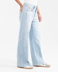 Women's Wide Leg Super High Rise Relaxed Jeans in Light Wash with Lyocell - 4