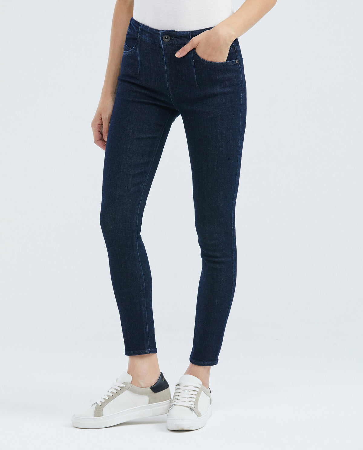 Women´s High-Rise Jeans - Blue 63_439E015_AZU194052_0