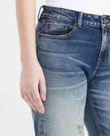 Jean Boyfit Medium Rise Boot Cut Light Blue with Rips Vintage Wash for Women - Blue 439F452 - 4