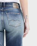 Jean Boyfit Medium Rise Boot Cut Light Blue with Rips Vintage Wash for Women - Blue 439F452 - 7