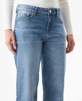 Women's Rusty Low Rise Light Wash Jeans in Cotton-Tencel Blend, Coastline 439G002 - 4