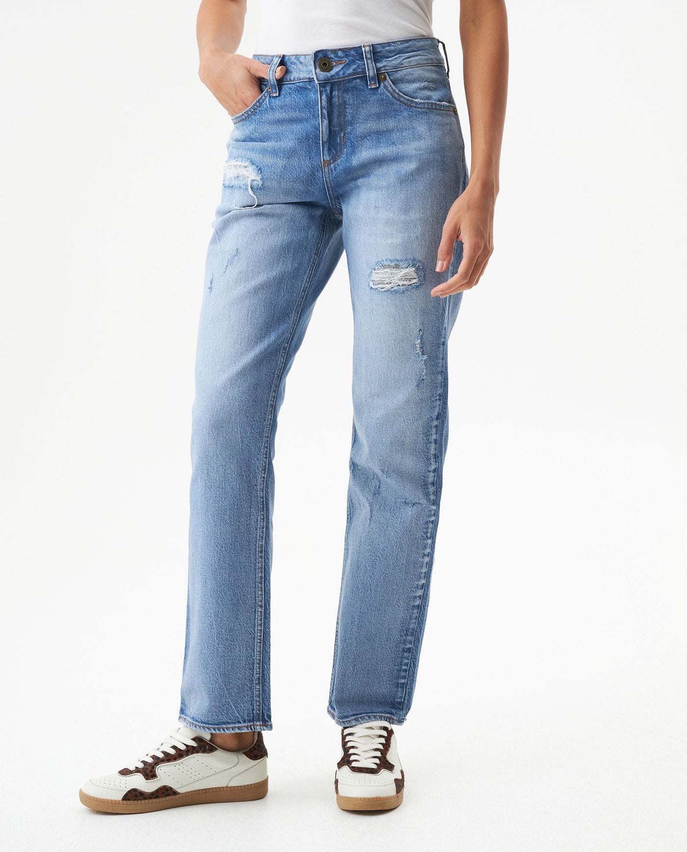 Women's Rusty Low Rise Medium Wash Jeans in Cotton Stretch Blend, Moorings 439G003 - 1