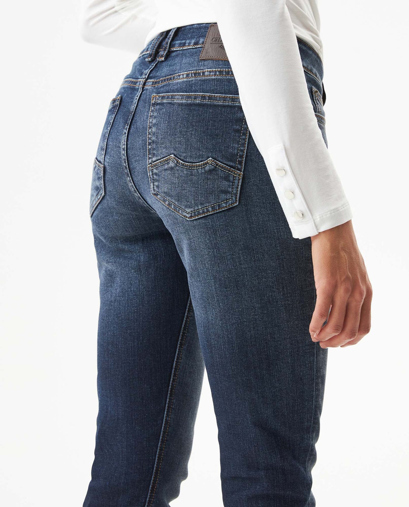 Women's Rusty Low Rise Ultra Dark Wash Jeans in Cotton-Polyester Blend, Coordinates - 6