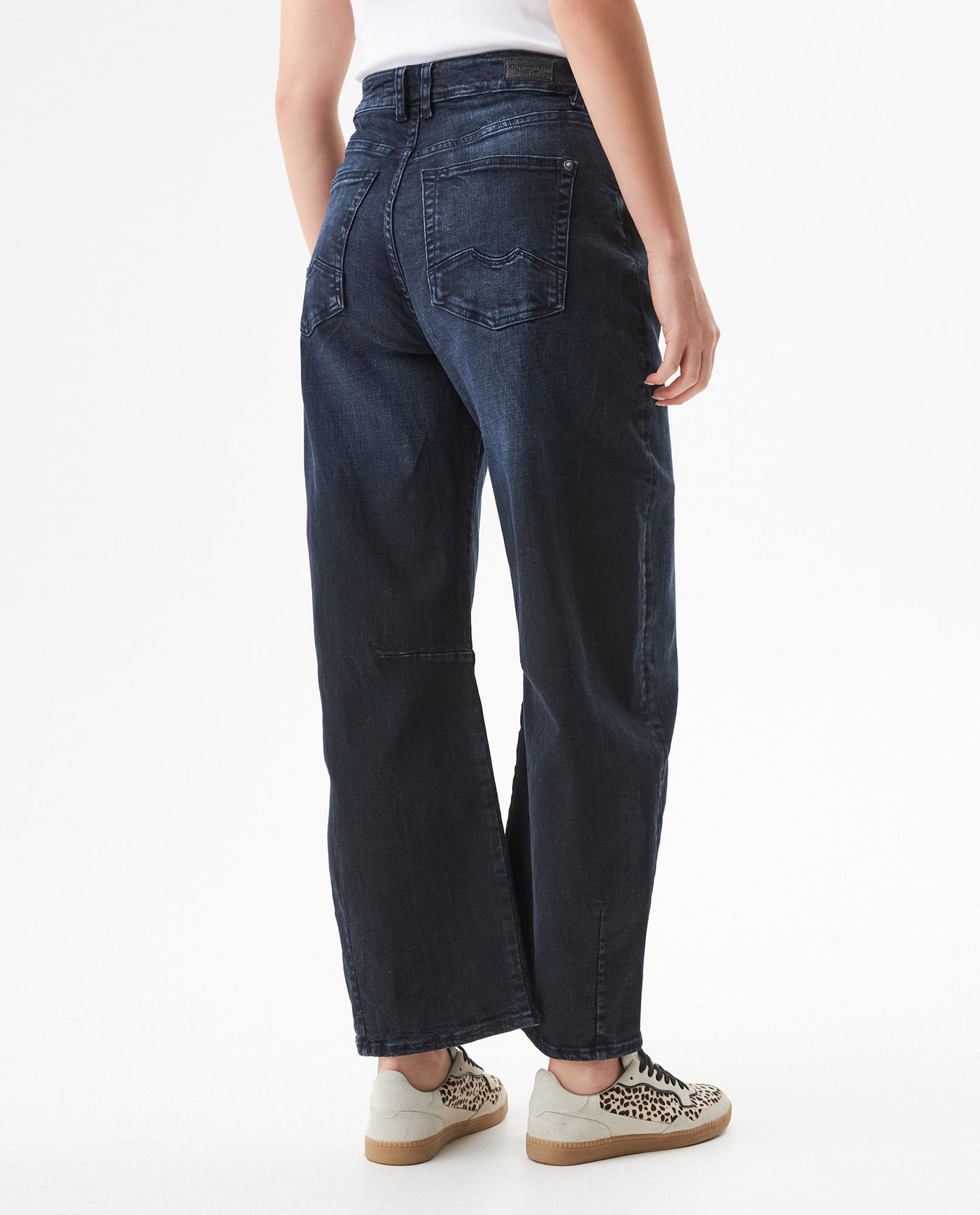 Women's Cosmo High Rise Dark Wash Jeans in Recycled Cotton Blend, Maritime 439G011 - 5