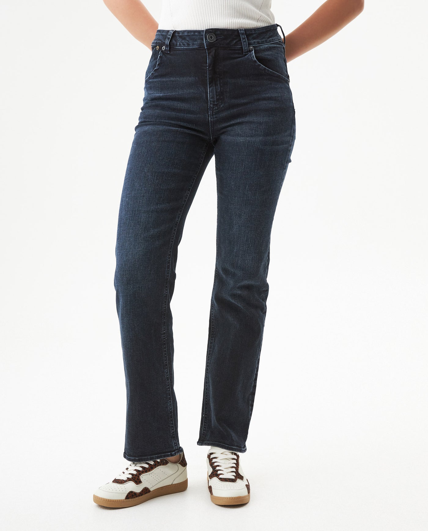 Women's Jeans, Cosmo High Rise - Blue 439G020 - 2