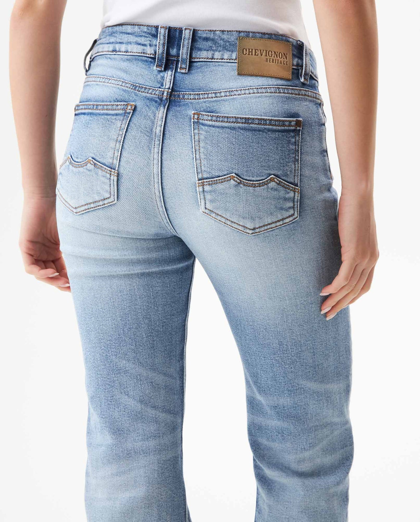 Women's Cosmo High Rise Medium Wash Jeans in Cotton-Polyester Stretch Blend, Moonlight 439G451 - 6