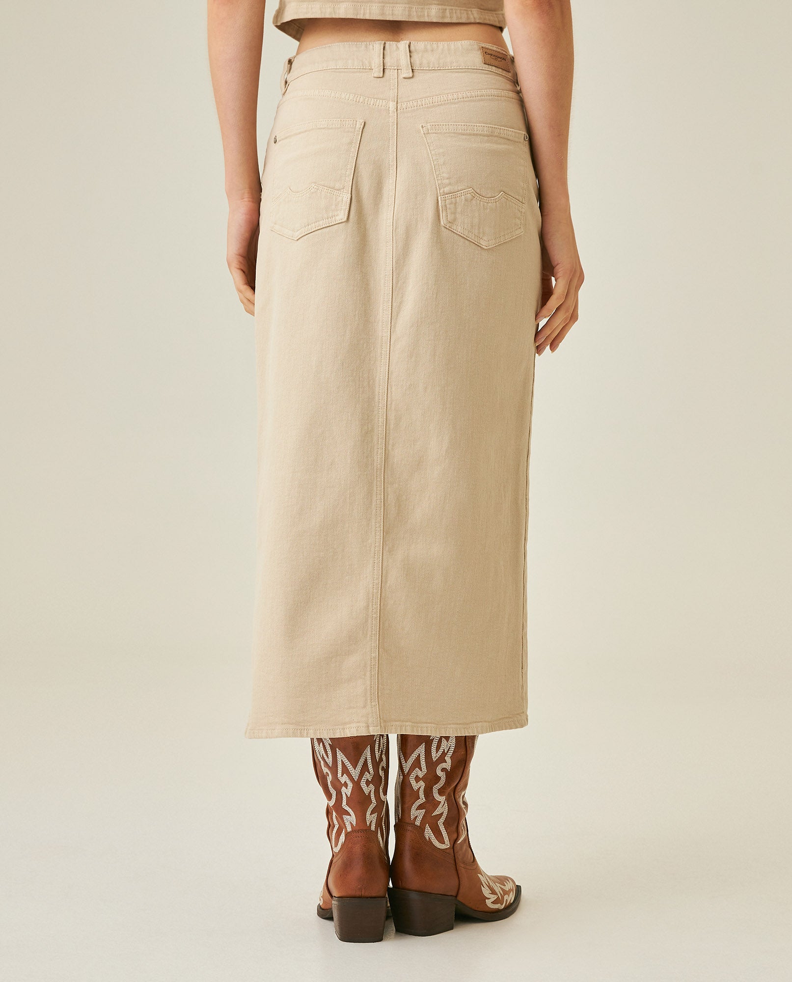 Womens Skirt Midi Denim Cotton–Elastane Classic Construction Rhinestone Front Pockets Leather Badge Versatile - Raw 63_441H000_CRU130000_6