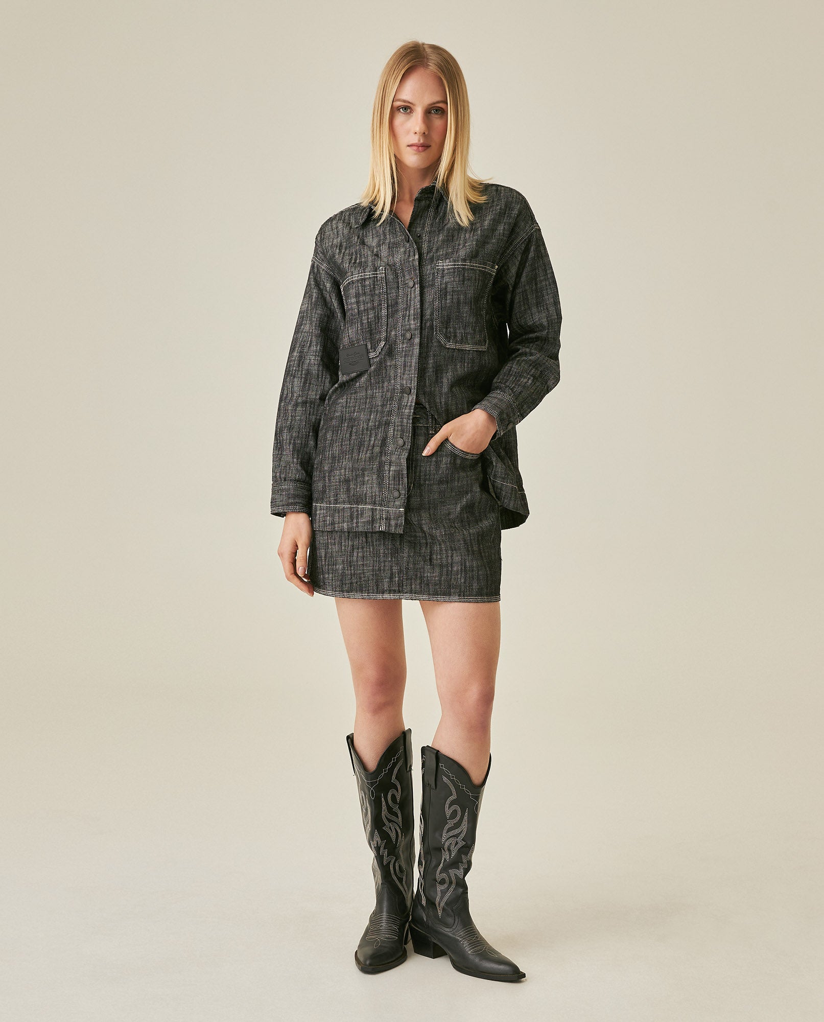 Womens Skirt Denim Cotton Non-Stretch Gray Wash Heavy Distressing Set Leather Badge 3-Needle Construction - Gray 63_441H001_GRI194305_4
