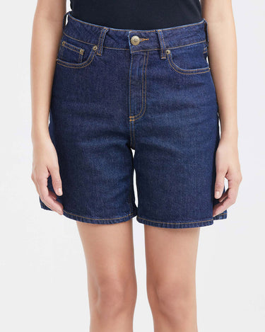 DENIM SHORTS IN ULTRA DARK WASH