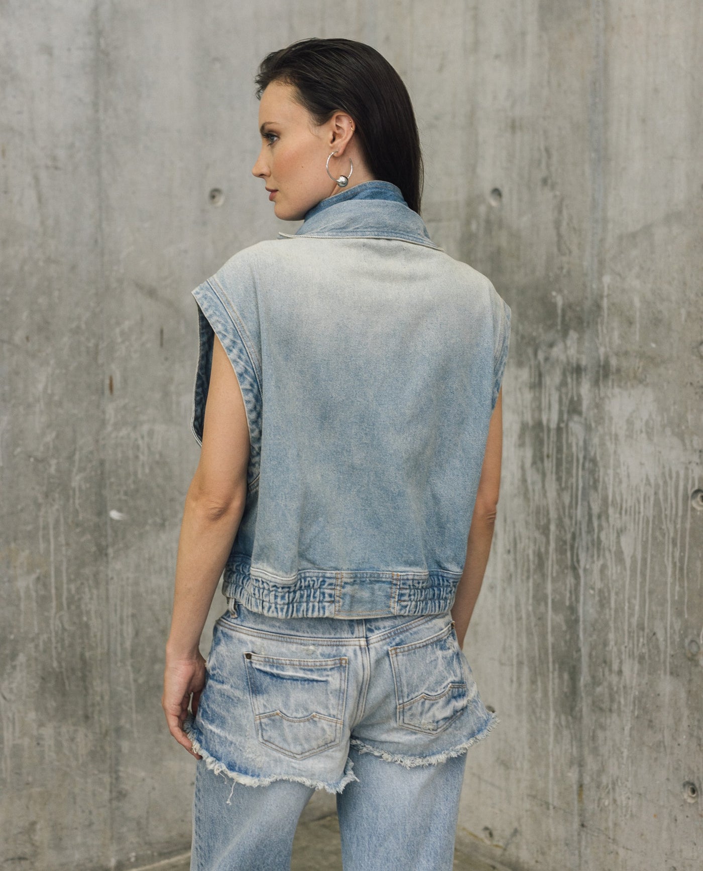 Womens Cropped Denim Vest - Special Collection - Blue 63_462H200_AZU194052_5