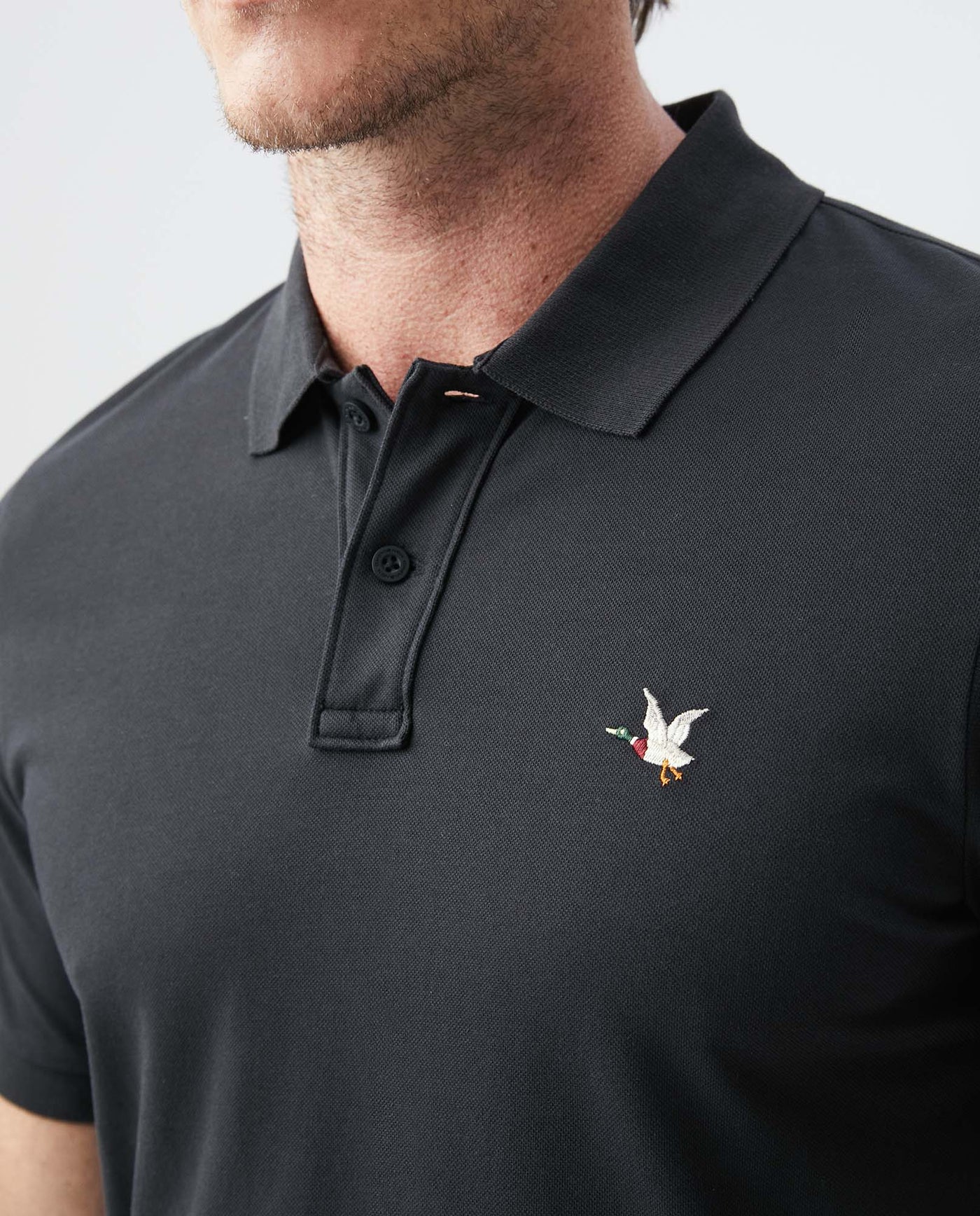 Mens Slim Fit Short Sleeve Polo Shirt in Cotton Stretch Blend - Black 63_600B001_NEG194007_4